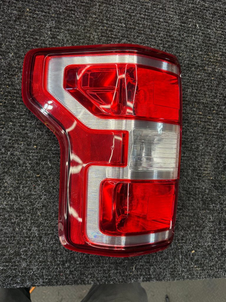 2018-2020 Ford F-150 Tail Light LH Driver Side JL3413B505AH Used