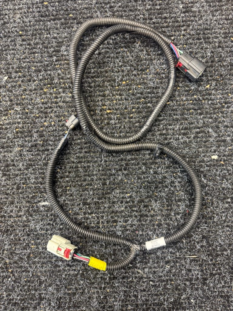 2020-2023 Chevrolet GMC Silverado 2500HD 3500HD Sierra 2500HD 3500HD Wiring Harness 84574264 Used