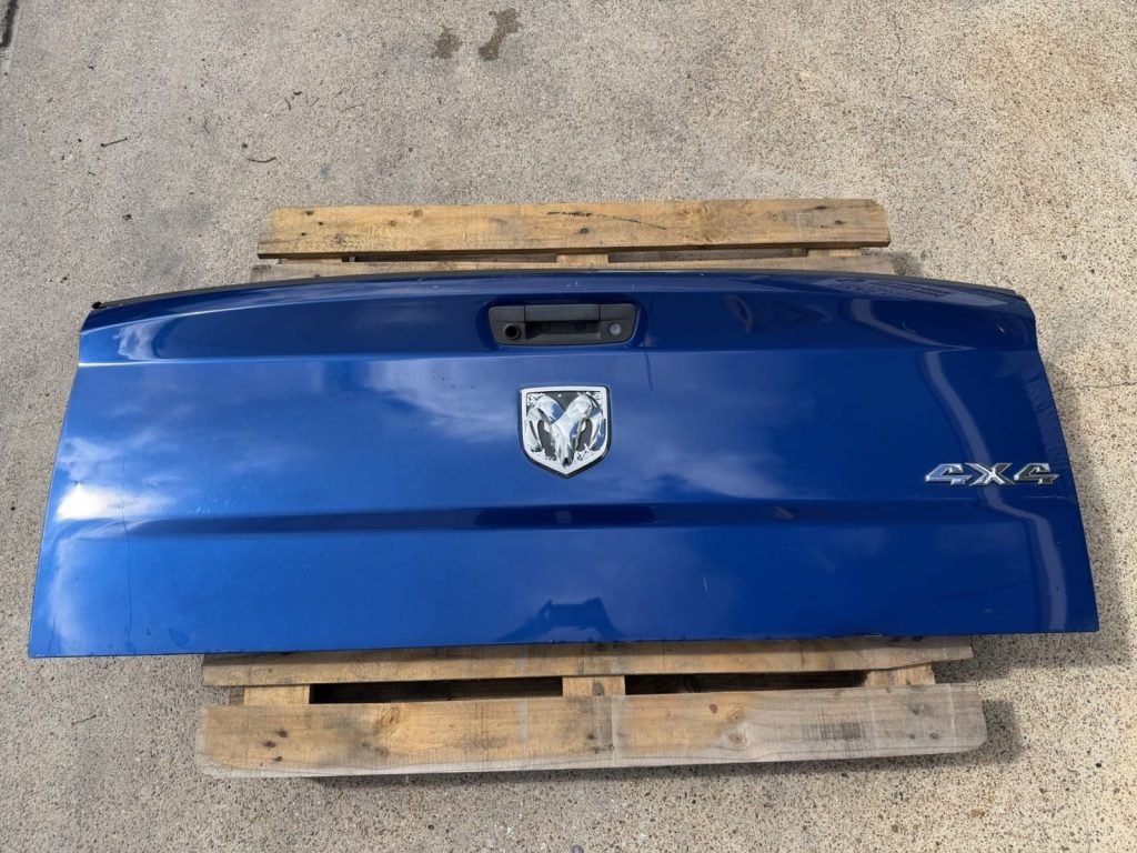 2010-2018 Ram 2500 3500 Tailgate Blue Streak No Tailgate Step Camera Cutout OEM Take-Off