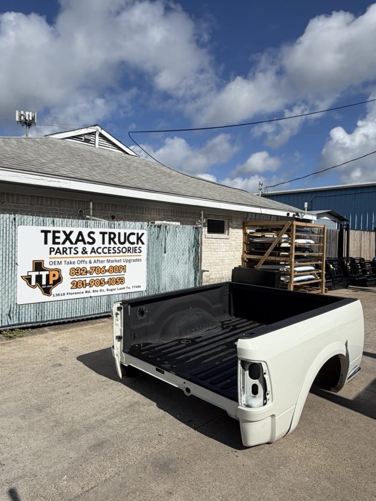 2010-2018 Ram 2500 3500 Pickup Bed Pearl White SRW 6 ft 4 in Short Bed OEM Take-Off