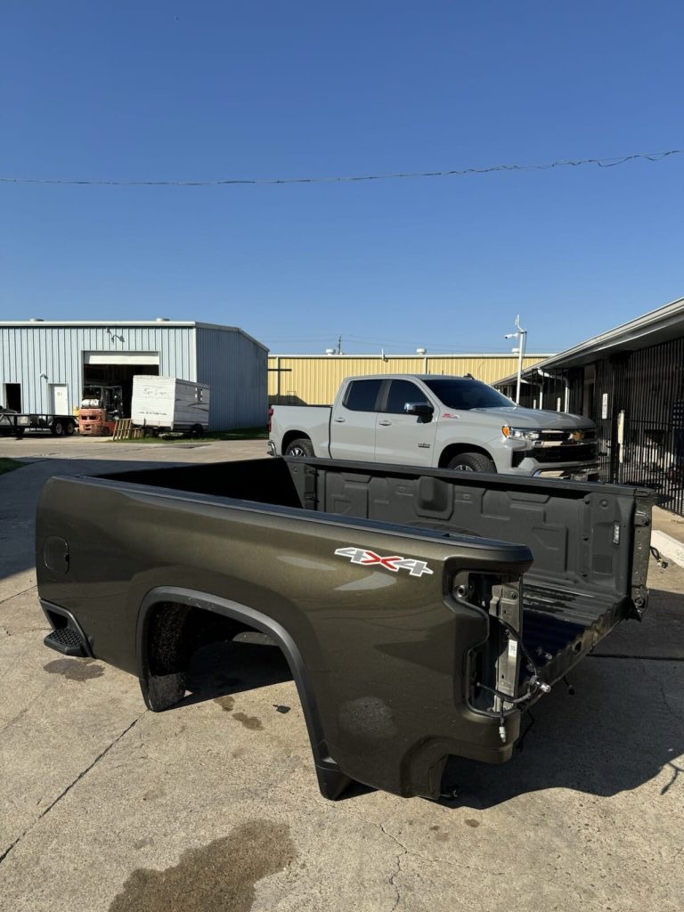 2020-2025 Chevrolet Silverado 2500HD 3500HD Pickup Bed Silver SRW 8 ft Long Bed OEM Take-Off