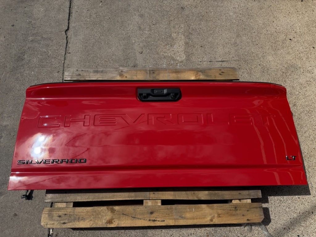 2020-2026 Chevrolet Silverado 2500HD 3500HD Tailgate Red Hot No Tailgate Step OEM Take-Off (Stock TG-050)