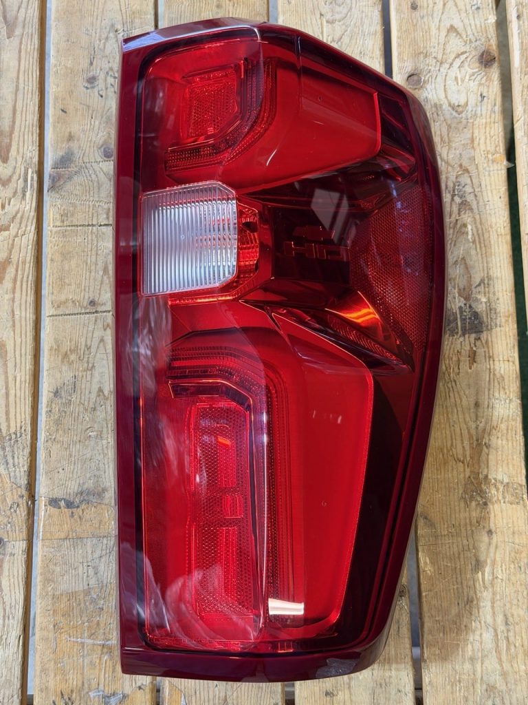 2020-2026 Chevrolet Silverado 3500HD Tail Light RH Passenger Side DRW OEM Take-Off