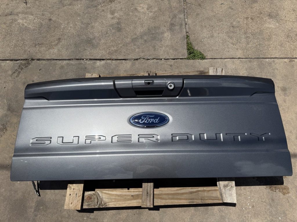 2023-2026 Ford F-250 F-350 F-450 Super Duty Tailgate Carbonized Gray With Tailgate Step OEM Take-Off (Stock TG-061)