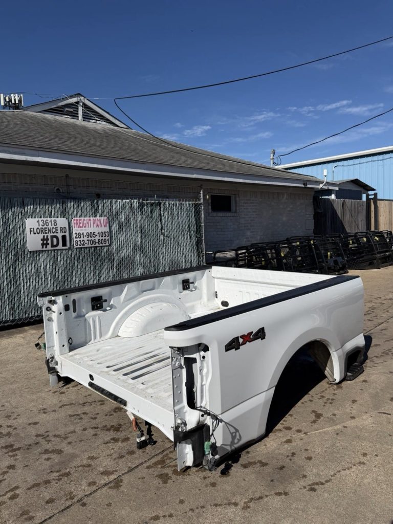 2023-2026 Ford F-250 F-350 Super Duty Pickup Bed Oxford White SRW 6.75 ft Short Bed OEM Take-Off (Stock PB-142)