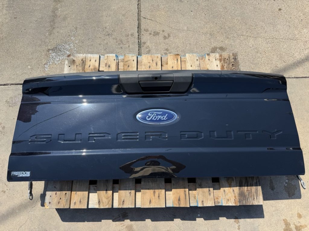 2023-2026 Ford F-250 F-350 Super Duty Tailgate Agate Black With Tailgate Step Camera Cutout OEM Take-Off