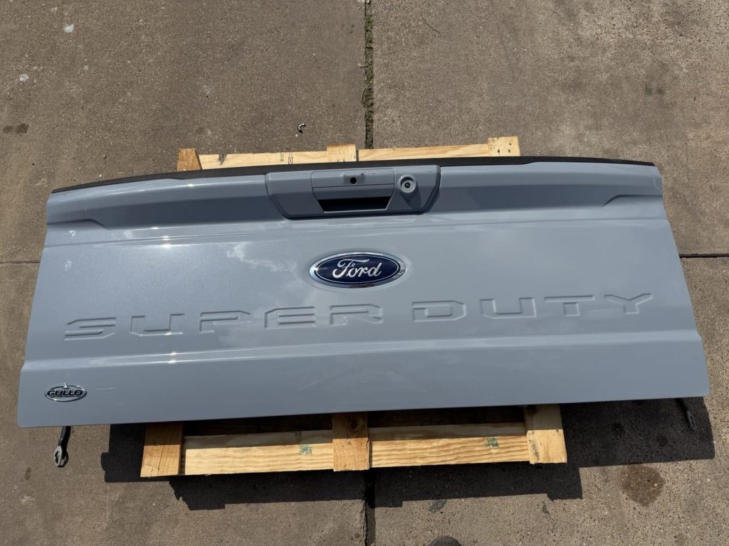 2023-2026 Ford F-250 F-350 Super Duty Tailgate Glacier Gray With Tailgate Step Camera Cutout OEM Take-Off