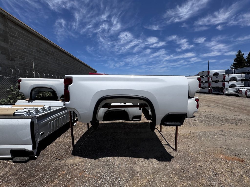 2020-2024 Chevrolet Silverado 2500HD 3500HD Pickup Bed White OEM Take-Off