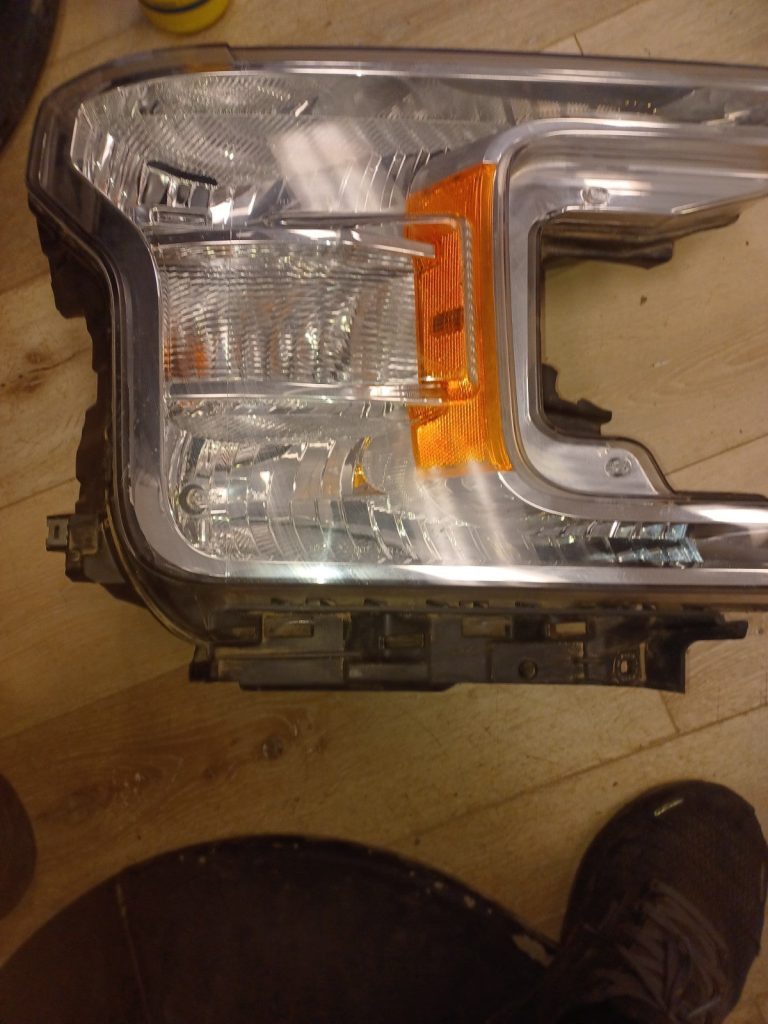 OEM RH Passenger Side Halogen Headlight Assembly 2018-2020 Ford F-150