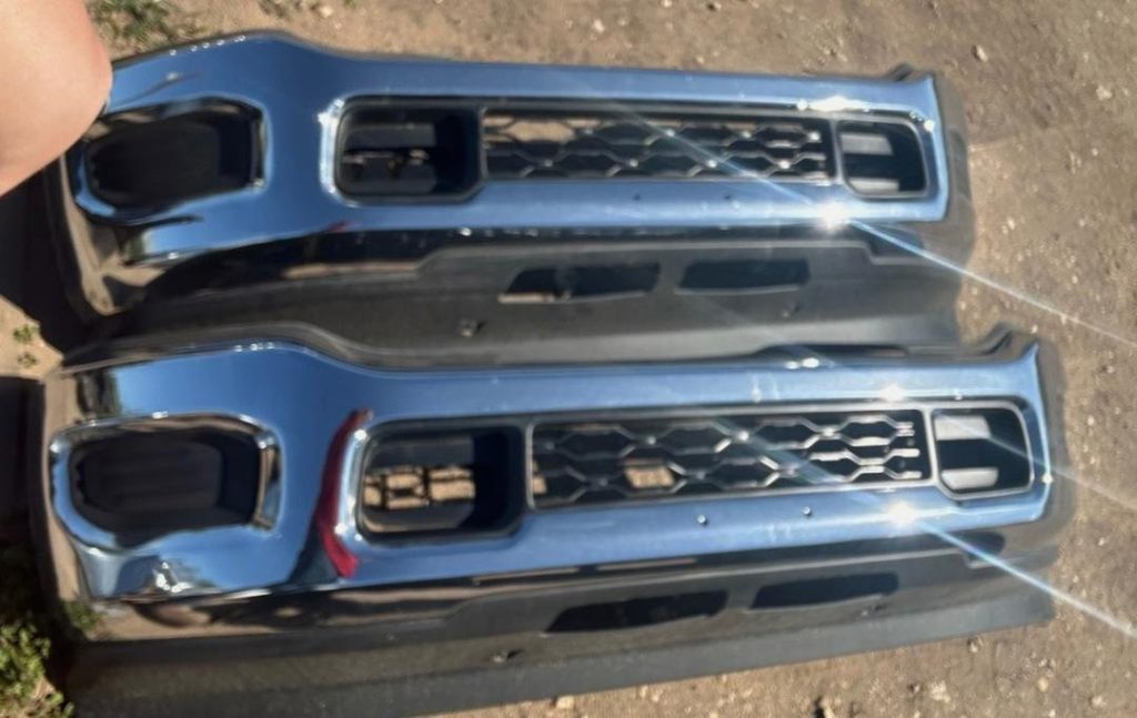 2019-2024 Ram 2500 3500 Front Bumper Chrome OEM Take-Off