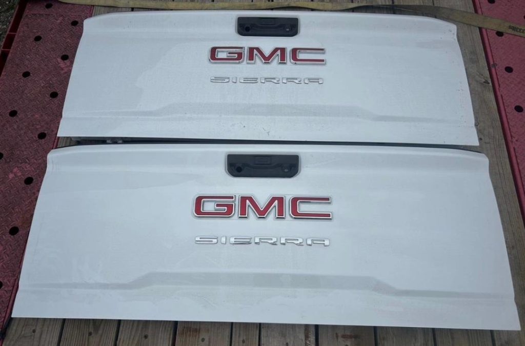 2020-2024 GMC Sierra 4500HD 3500HD Tailgate White OEM Take-Off